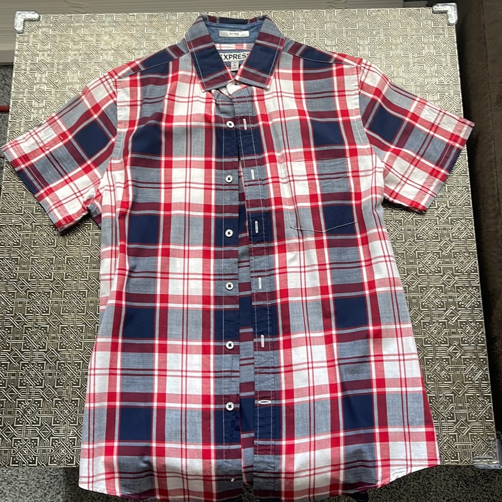 Collar Short Sleeve Button Down